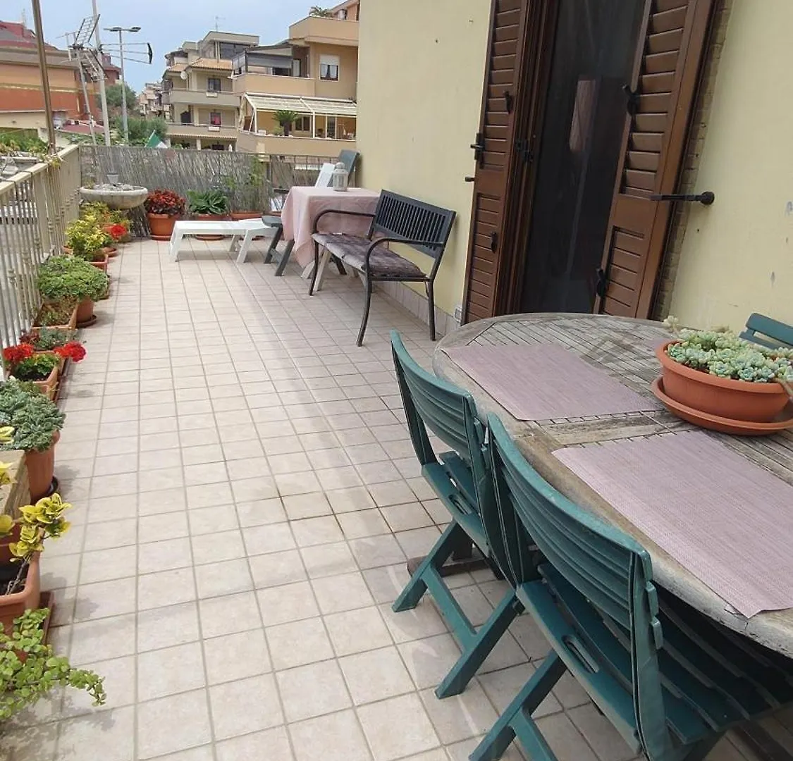 Il Tuo Rifugio A Fiumicino Apartment 0*,