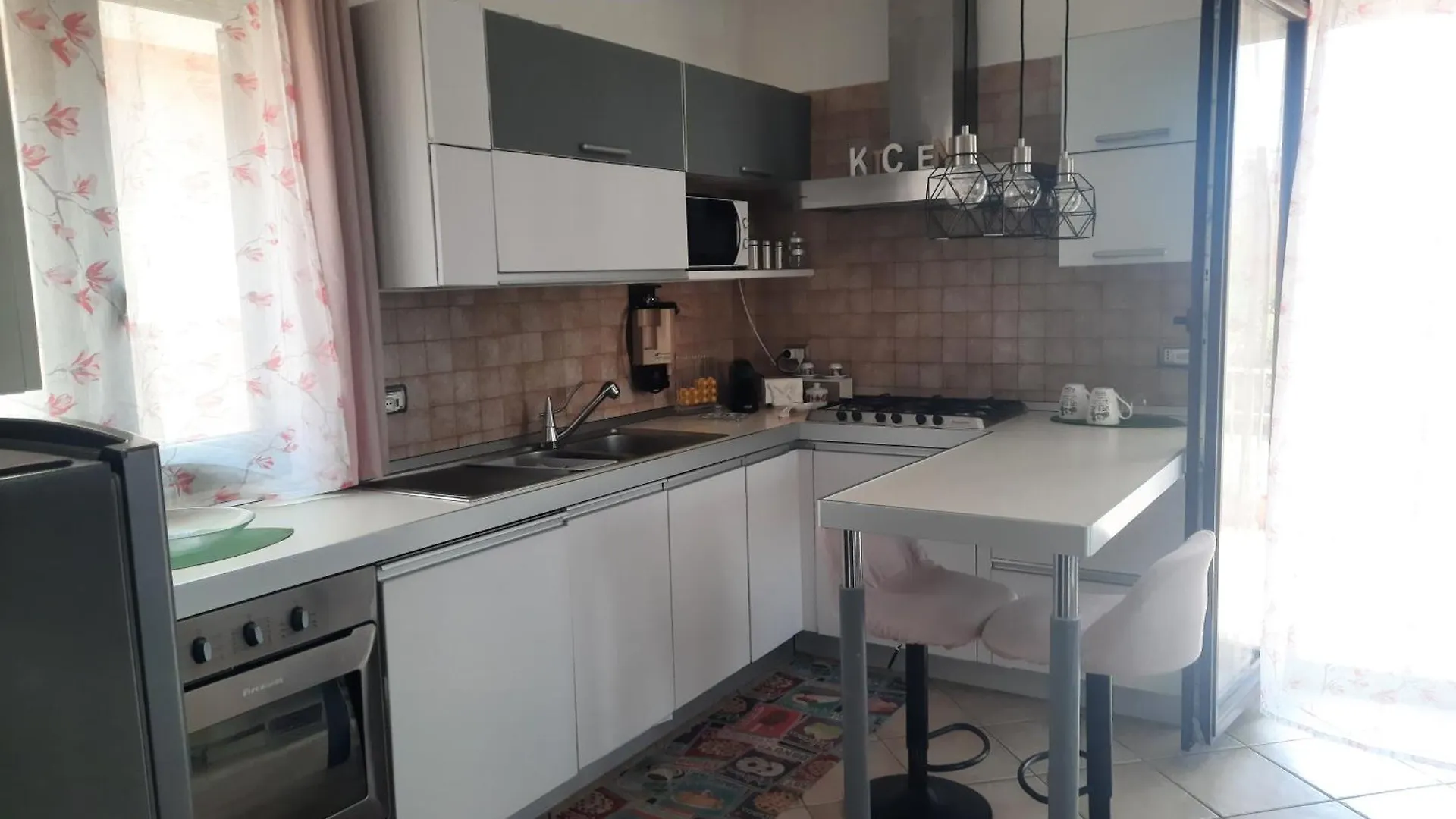 Il Tuo Rifugio A Fiumicino Apartment 0*,  Italy