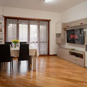  Apartment Leonardo Relax