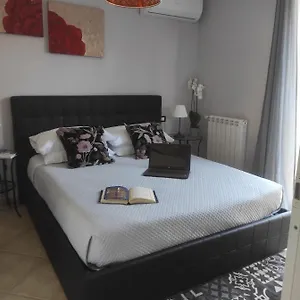  Apartment Dreams House Paola-luxury Near Airport